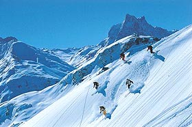 arlberg_fewos_skigebiet.jpg - active sports reisen