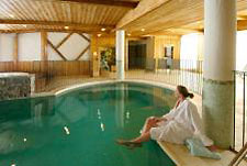 Hallenbad in Superdeluxe Residenz